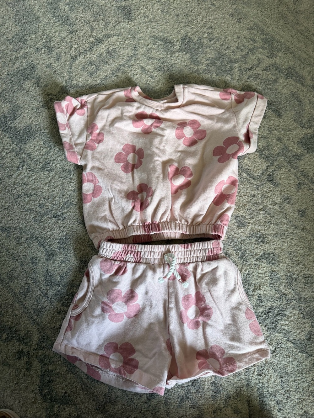 Pink Floral Kids MatchingSet - Soft Short Sleeve Top & Shorts